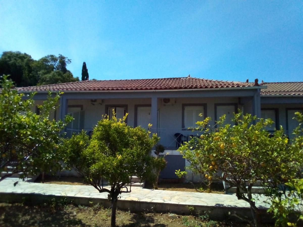 Panorama Rooms Kastro-Kyllini Exterior foto