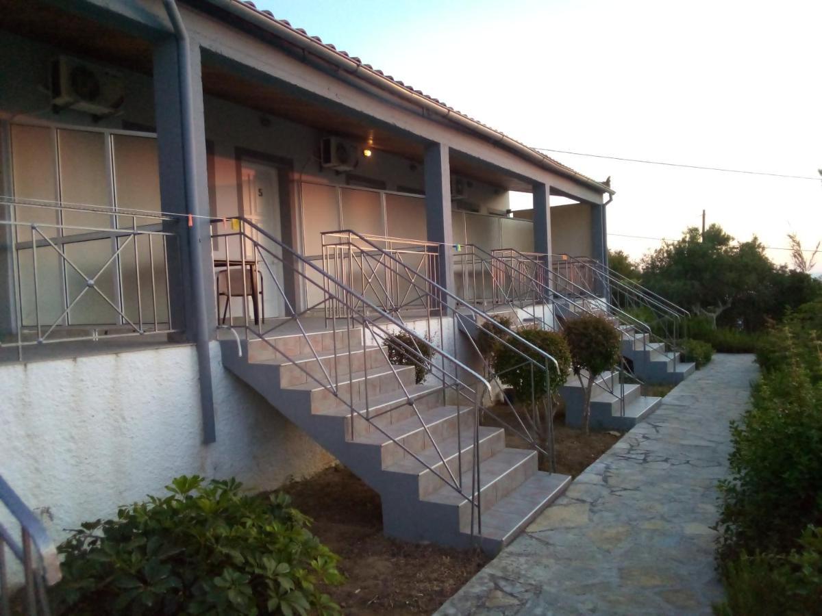 Panorama Rooms Kastro-Kyllini Exterior foto